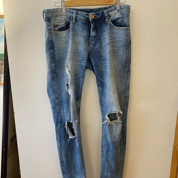 Blank NYC straight leg distressed bleach wash slub jeans - Picture 10 of 13